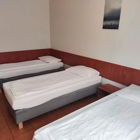 Anker-podczele Couette-café 3*