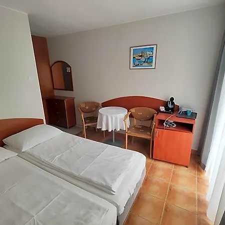 Anker-podczele 3* Kołobrzeg